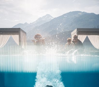 STOCK resort: SUMMER SPECIAL