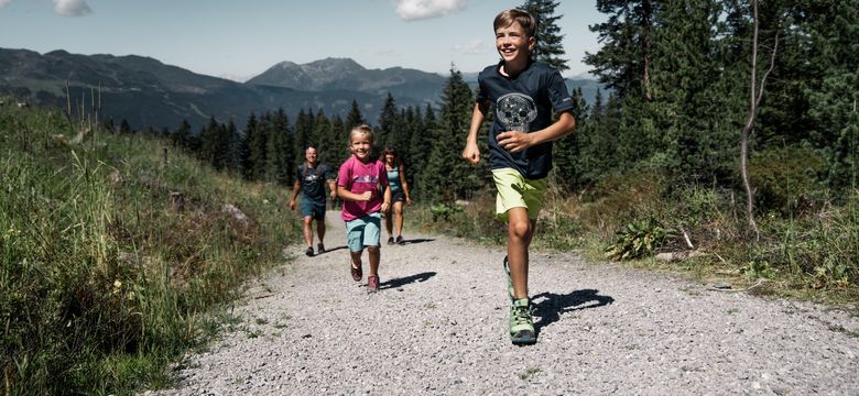STOCK resort: FAMILIEN BONUS IM AUGUST