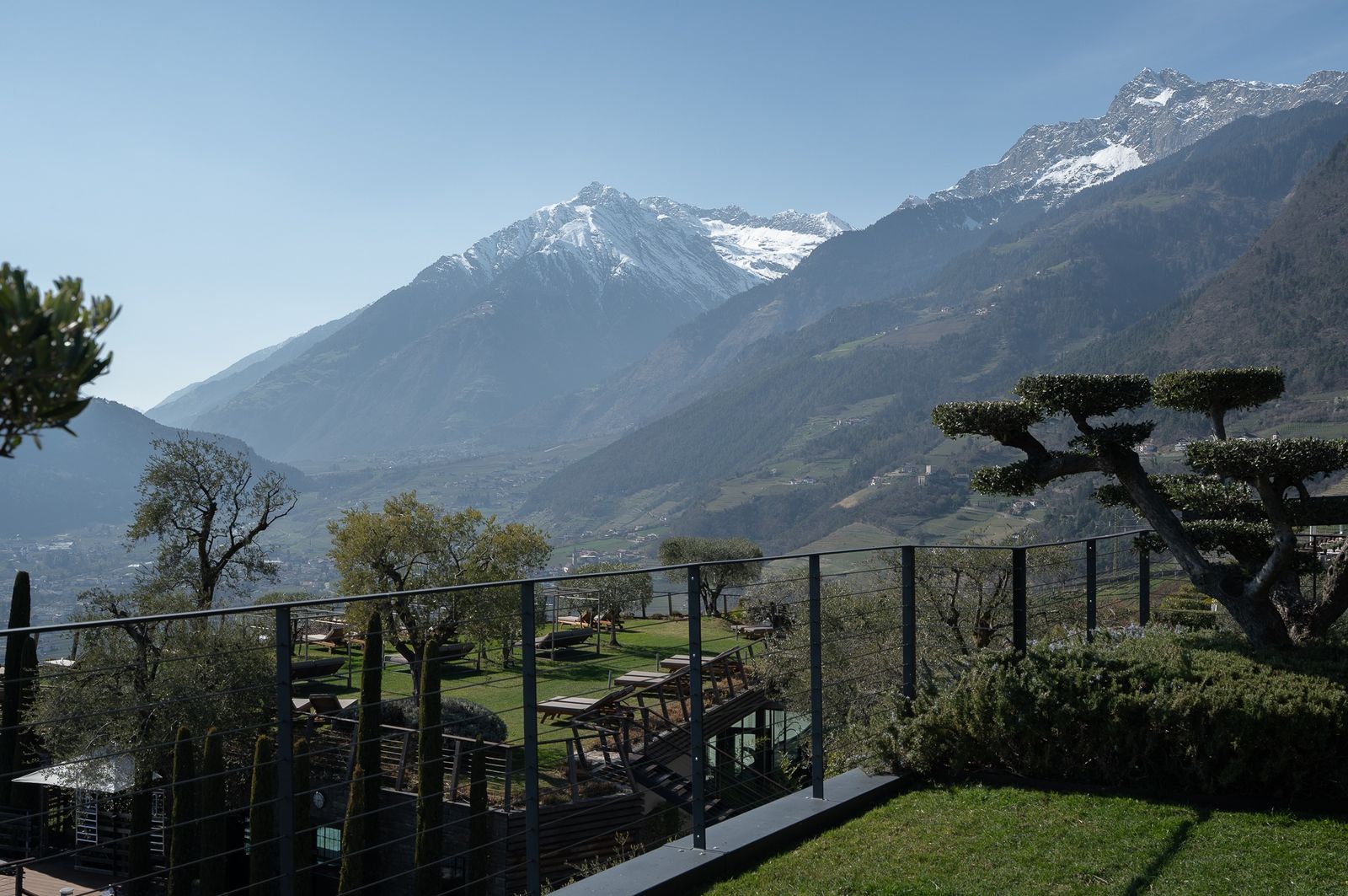 Penthouse Suite Felicità mit großzügiger Privatsphäre, Weitblick und exklusivem Wohnkomfort