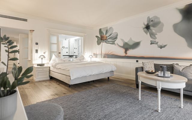 JUNIORSUITE BERGZAUBER image 1 - Alpenresort Schwarz