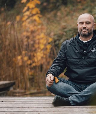 Angebot: Breathwork Retreat mit Frank Roser - Schwarz