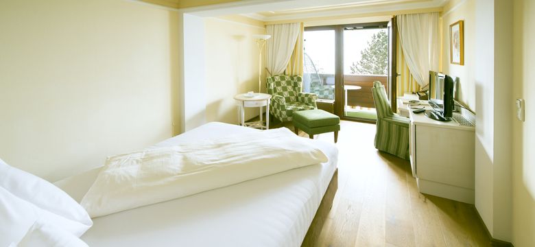 Wellnesshotel Ebner's Waldhof am See: Single suite Fuschlsee image #1
