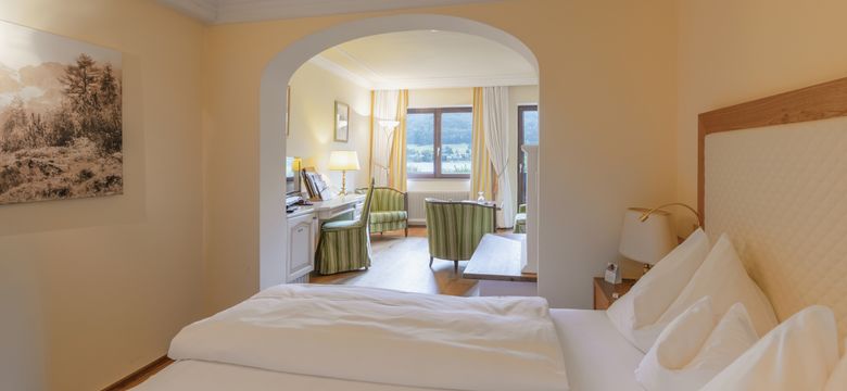 Wellnesshotel Ebner's Waldhof am See: Filbling with shower image #2