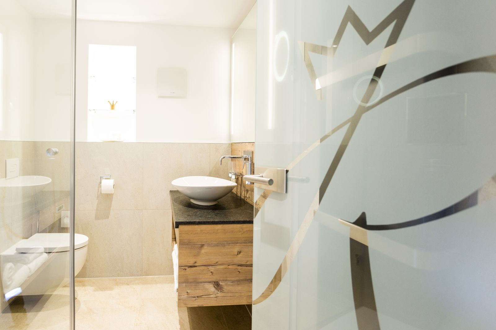 AlpenTraum – Deluxe Doppelzimmer image 7 - Hotel Das Rübezahl