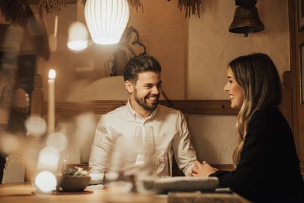 Jantar romântico a luz de velas 