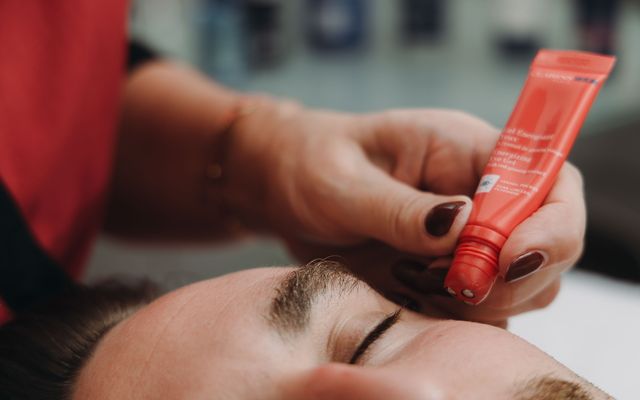 CLARINS MEN - SKIN PERFECTOR - Rosenalp Gesundheitsresort & SPA