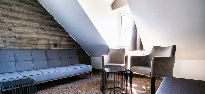 LifeStyle Resort Zum Kurfürsten: Junior Suite image #8