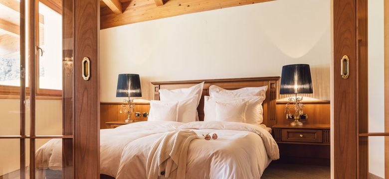 Luxury Hideaway & Spa Retreat Alpenpalace: Private Spa Suite image #2
