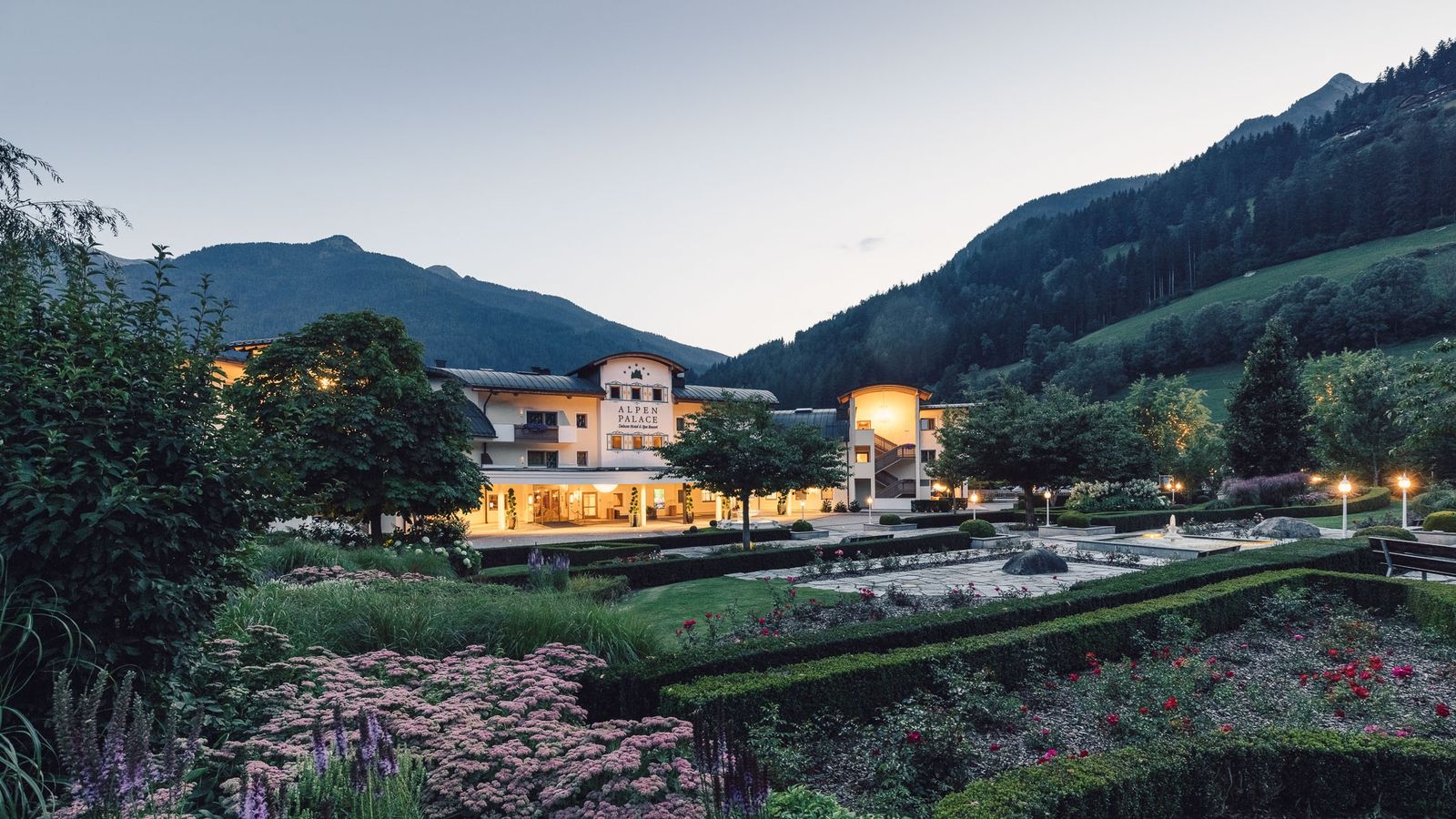Bild #4 - Luxury Hideaway & Spa Retreat Alpenpalace