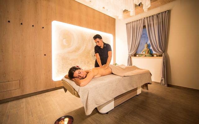 KLASSISCHE GANZKÖRPERMASSAGE - Andreus Resorts