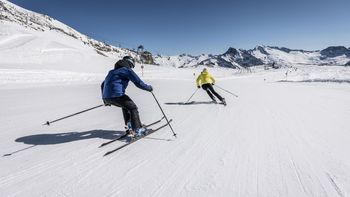 Skiing in Zillertal