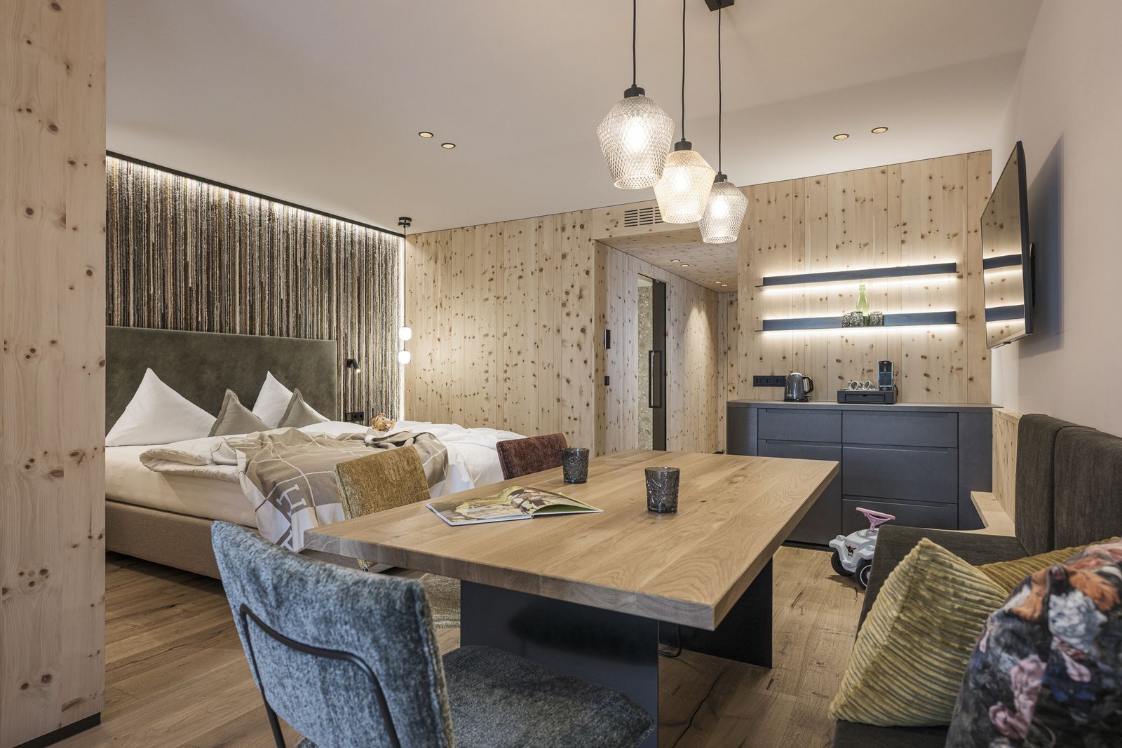 „60er“ Zirben Family "fit & healthy" image 1 - Mia Alpina