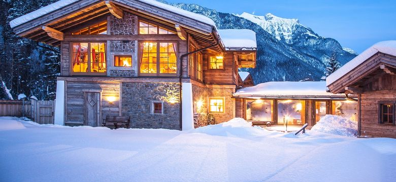 Adults Only Verwöhnhotel KRISTALL****S: New Year in the Mountains