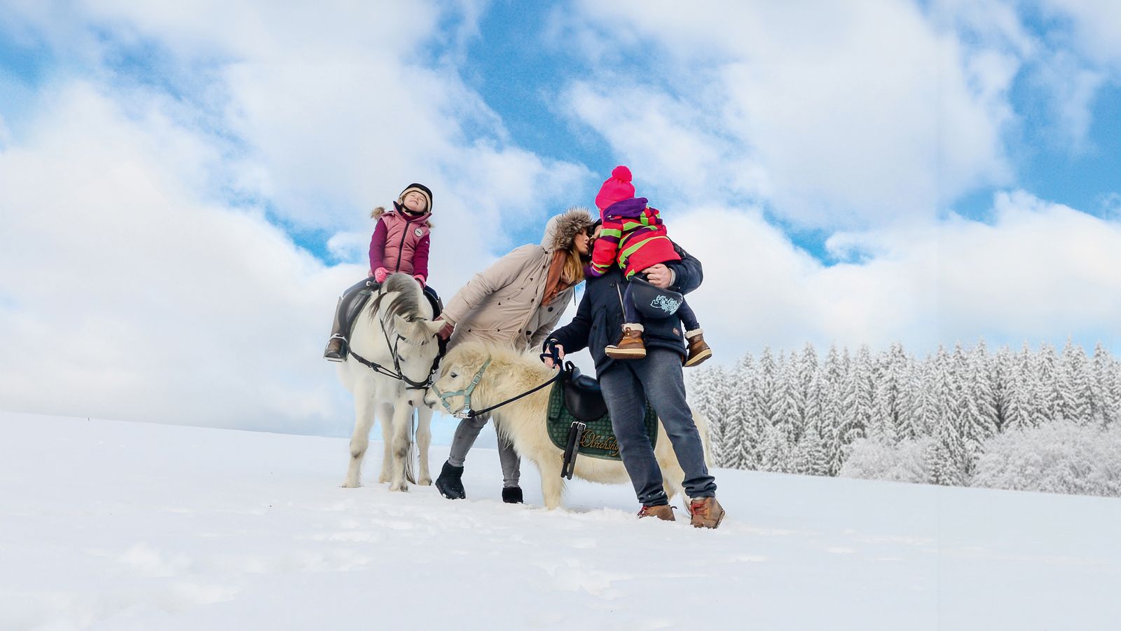 image #30 - ULRICHSHOF Nature · Family · Design