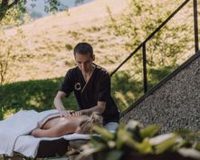 Biohotel Chesa Valisa: Wellnesshotel mit Ayurveda-Behandlungen - Das Naturhotel Chesa Valisa****s, Hirschegg/Kleinwalsertal, Vorarlberg, Österreich