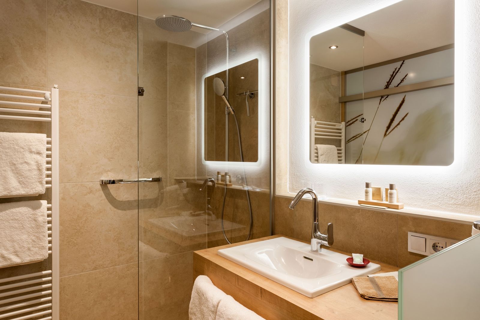 Bathroom in the Wiesenzauber junior suite at the Biohotel Eggensberger