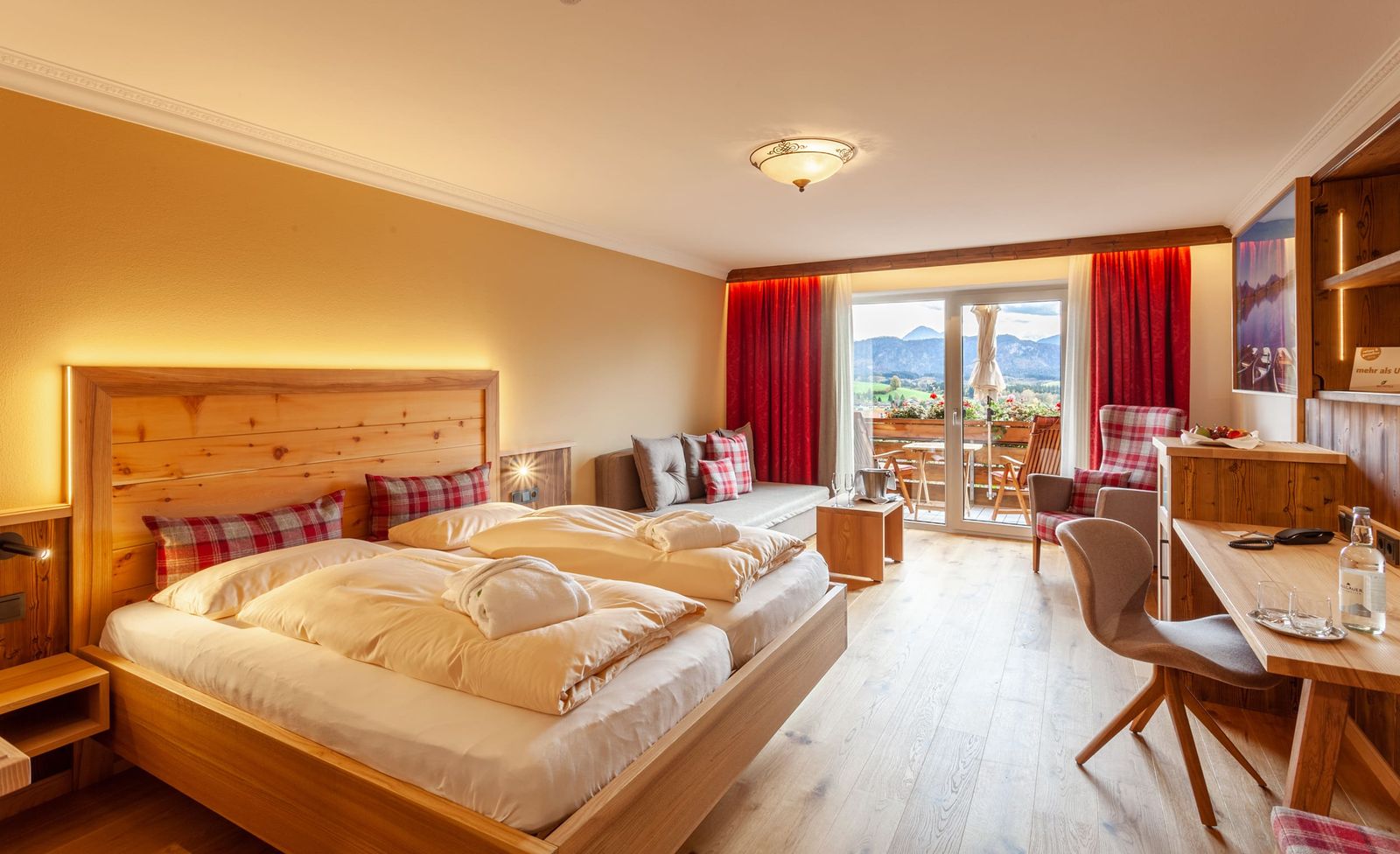 SUPERIOR Junior Suite "Peak Happiness" **** image 4 - Biohotel Eggensberger