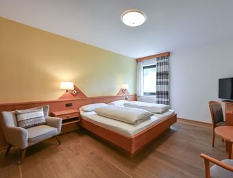  Double room "Almwiese" BASIS - Biohotel Eggensberger
