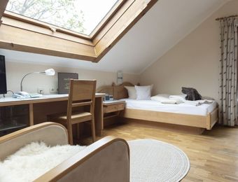  Komfort-Einzelzimmer Holunder mit Balkon / I - moor&mehr Bio-Kurhotel