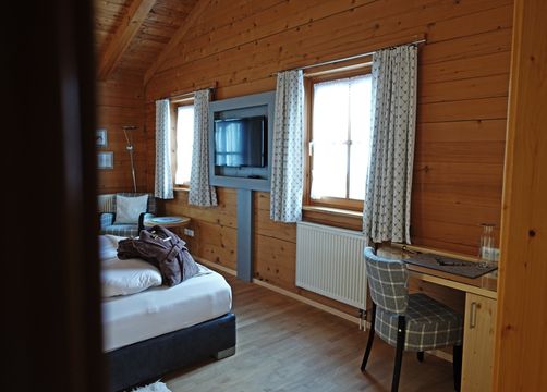 Bio-Chalet-Doppelzimmer Edelkastanie (4/4) - moor&mehr Bio-Kurhotel