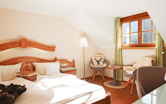 Luxury double room "Holunder" without a balcony image 3 - moor&mehr Bio-Kurhotel