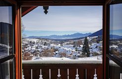 Ein Blick ins Panorama aus unserem Komfort-Einzelzimmer Holunder I mit Balkon im moor&mehr Bio-Kurhotel. (2/3) - moor&mehr Bio-Kurhotel