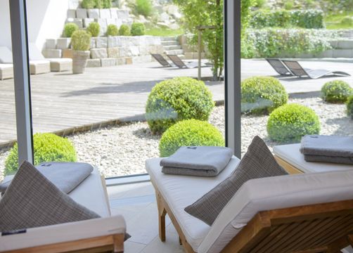 Biohotel Mohren: Ruheliegen und Natur-Garten - Biohotel Mohren , Deggenhausertal-Limpach, Bodensee Hinterland, Baden-Württemberg, Deutschland