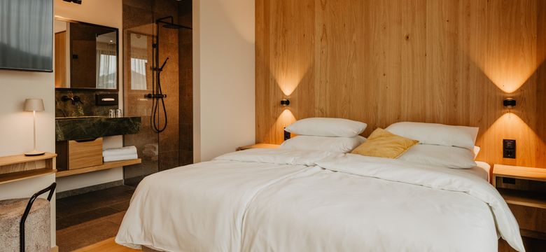 Wellness- & Aktivhotel Bodenmaiser Hof: Doppelzimmer Hof.Nest image #2