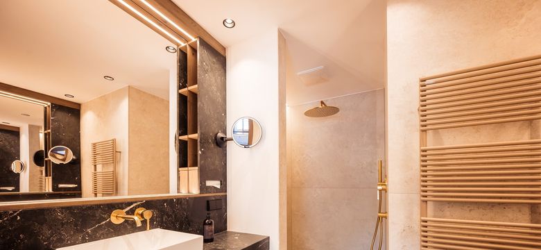 Mountain Resort  Feuerberg: Suite "Bergidyll" image #8