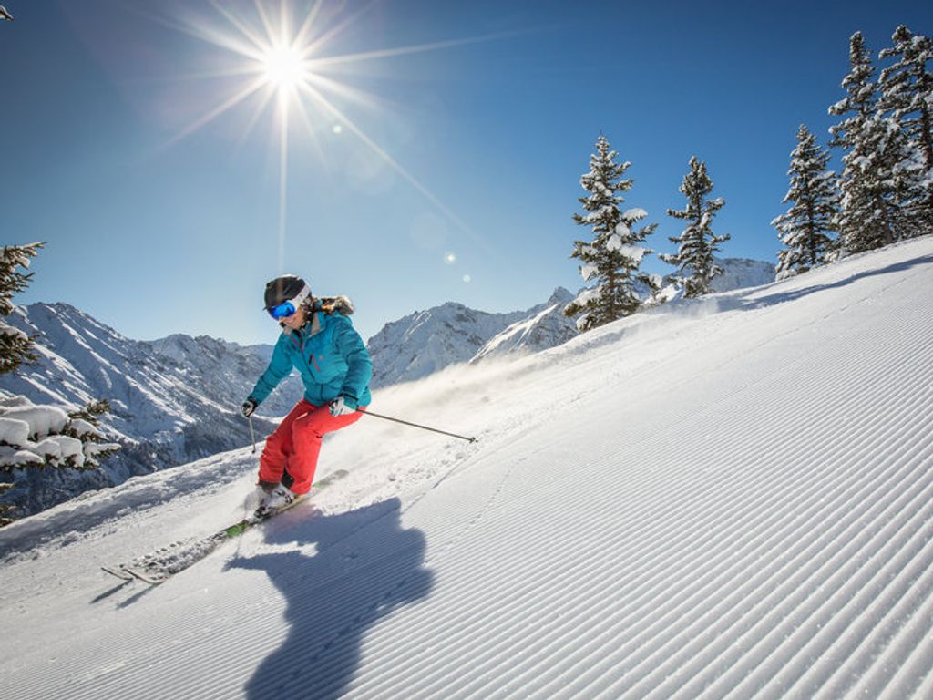 Sarotla's Ski Fix 4=3 – Anreise So/Mo