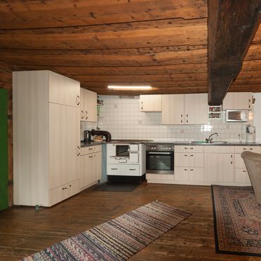 Kitchen, Reinhoferhütte, St. Gertraud, Kärnten, Carinthia , Austria