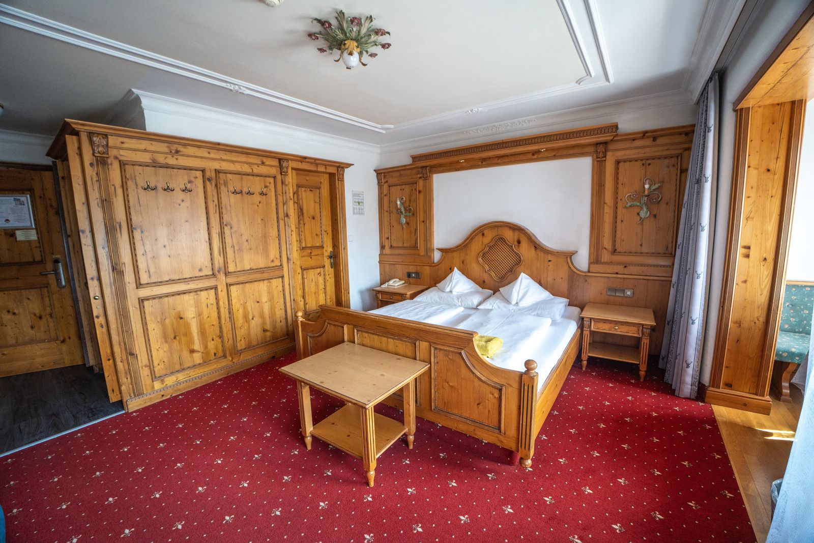 1-Raum Apartment „Fürstenhaus“ image 1 - Familotel Seefeld Tirol Das Kaltschmid