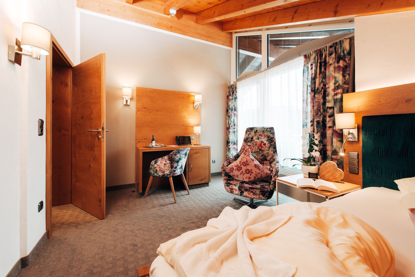 Einzelzimmer 22-26 qm image 1 - Parkhotel Burgmühle