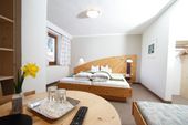 Föhren-Dreibettzimmer Stillebach