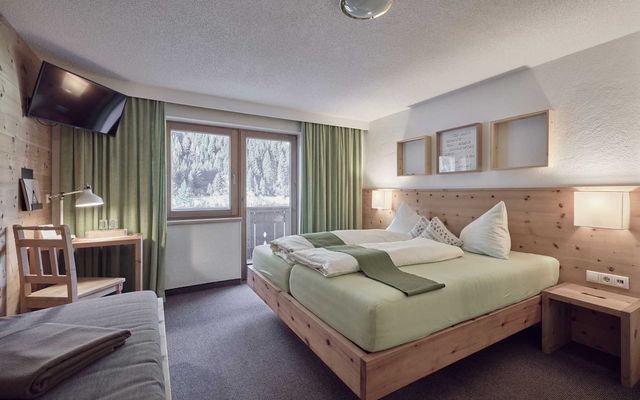 Accommodation Room/Apartment/Chalet: Zirben-three-bed-room Stillebach