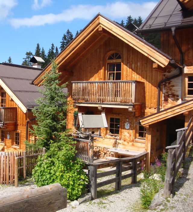 Hüttenurlaub in den Alpen in über 300 Hütten und Chalets in Österreich