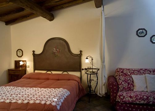 Peonia (4/4) - Weingut & Biohotel La Pievuccia