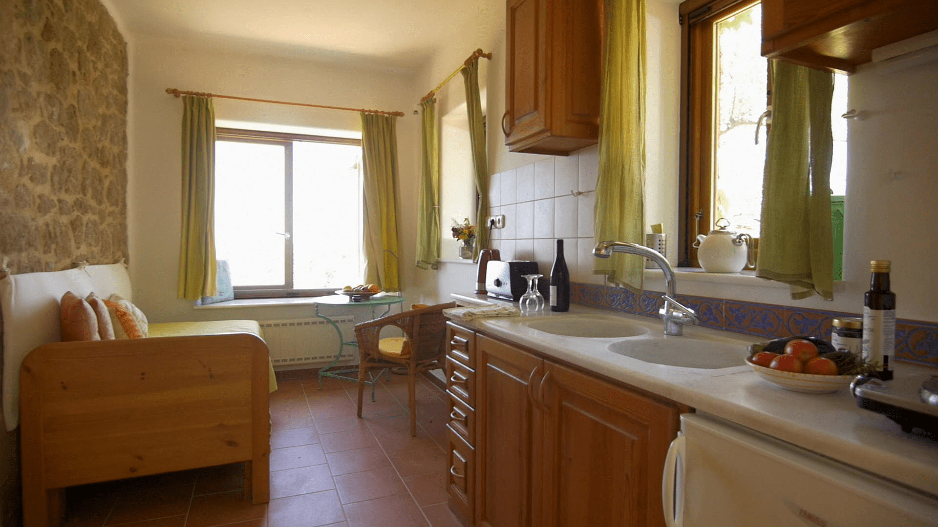 Bio Guesthouse Mani Sonnenlink Green Apartment /single room with kitchenette