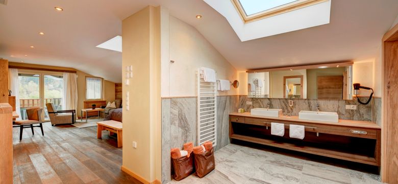 Quellenhof Luxury Resort Passeier: Doppelzimmer Ifinger deluxe image #2