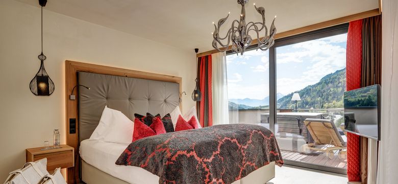 Quellenhof Luxury Resort Passeier: Panorama-Chalet image #2