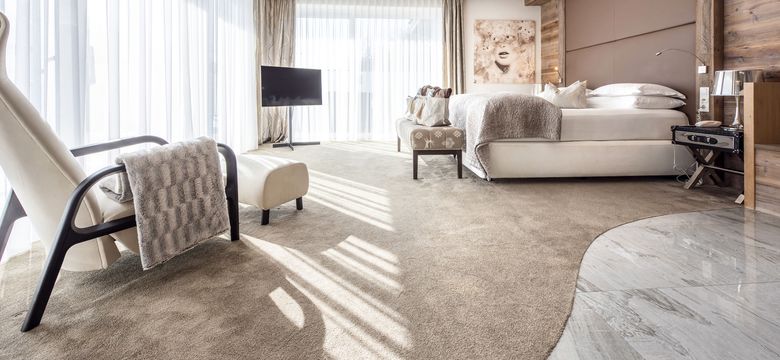 Quellenhof Luxury Resort Passeier: Penthouse-Chalet image #2