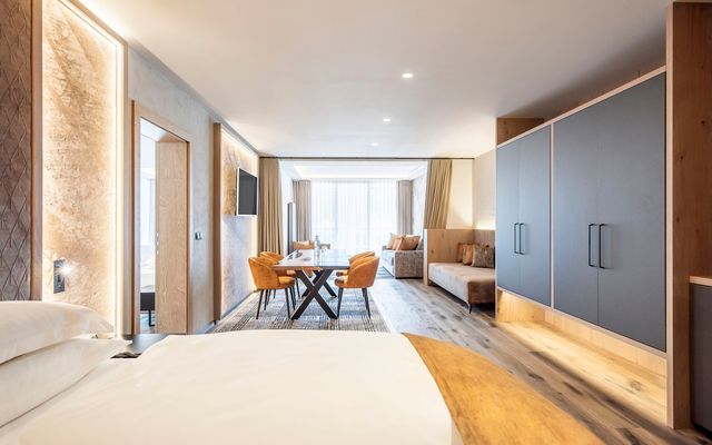 Rosen Suite Deluxe 2 image 5 - Quellenhof Luxury Resort Passeier