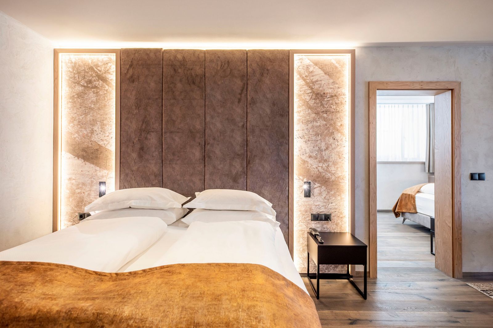 Rosen Suite Deluxe 2 image 1 - Quellenhof Luxury Resort Passeier