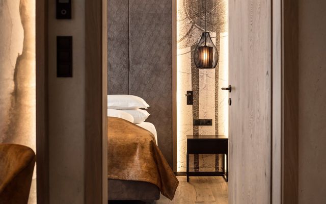 Rosen Suite Deluxe 3 image 5 - Quellenhof Luxury Resort Passeier