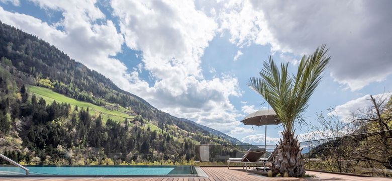 Quellenhof Luxury Resort Passeier: Infinity-Chalet image #7