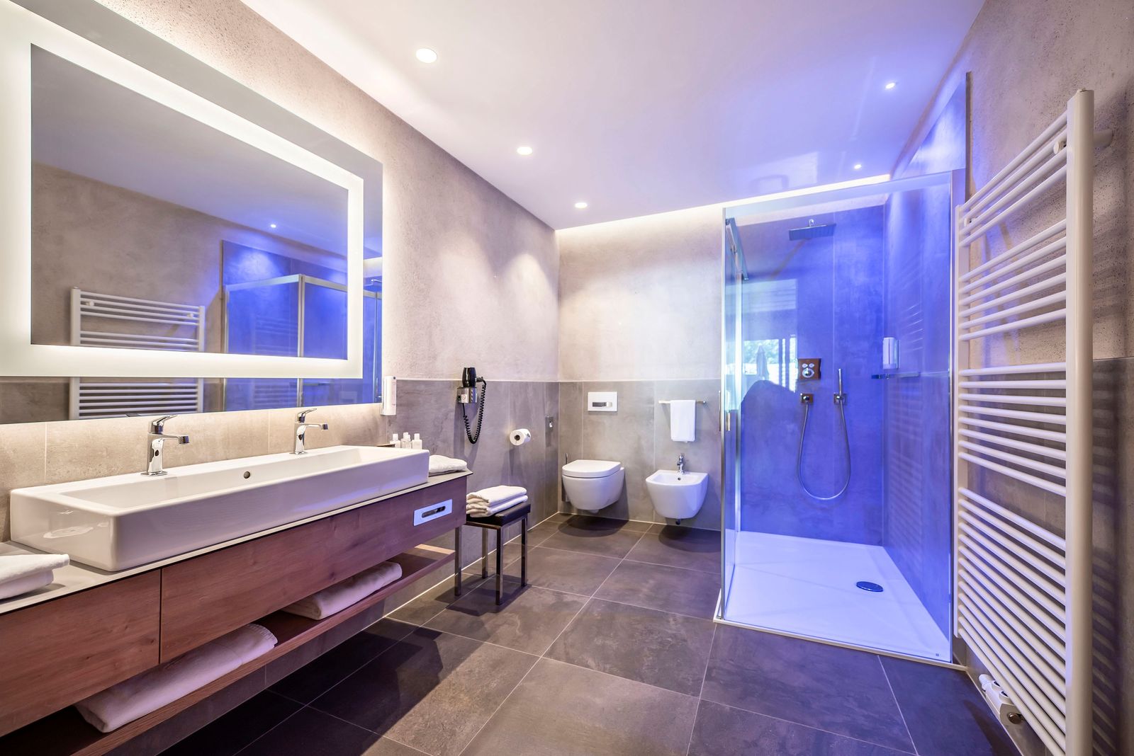 Rosen Suite Deluxe 1 image 4 - Quellenhof Luxury Resort Passeier