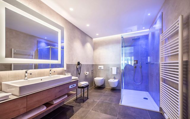 Rosen Suite Deluxe 1 image 4 - Quellenhof Luxury Resort Passeier