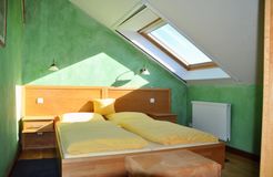 Biohotel Gut Nisdorf zimmer dachgeschoss (2/6) - Gut Nisdorf 