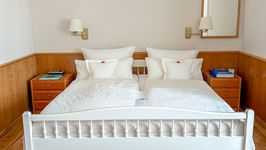 Familien-Doppelzimmer Superior (mit Hund buchbar)