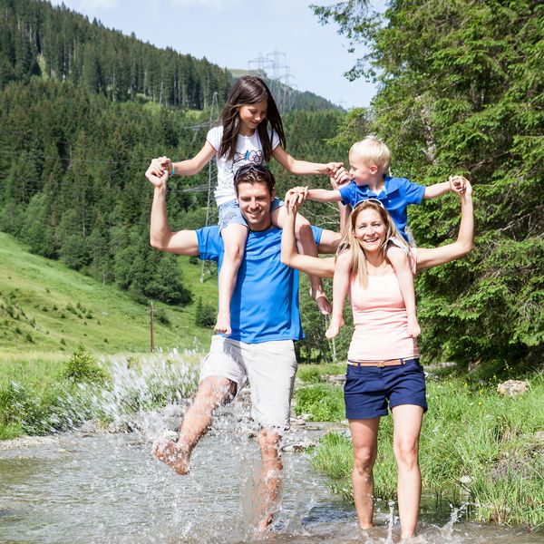FamilienLIEBE I 1 Kind kostenlos | ab 3 Übernachtungen | Nebensaison